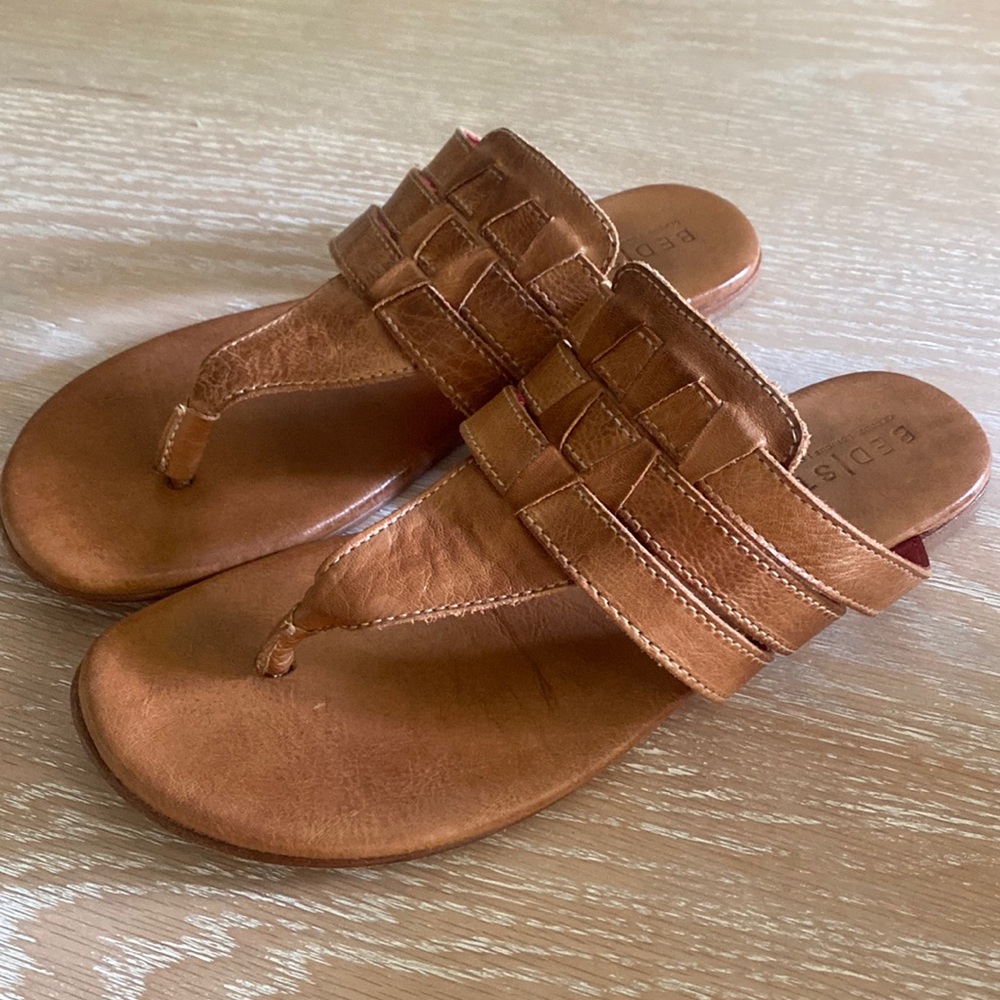 Bedstu Sandals